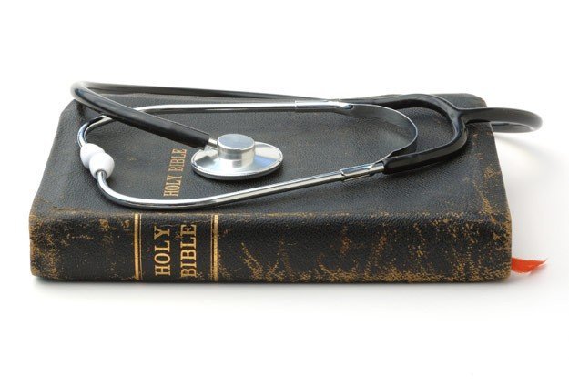 Definisi Obat (Medicine) yang Benar Menurut Alkitab & Sejarah